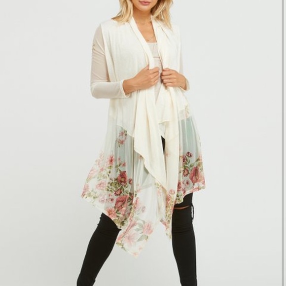 Sweaters - Off-White Floral Cardigan